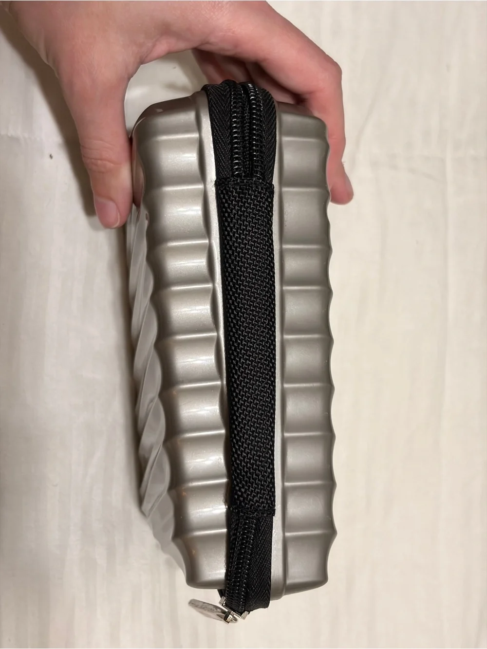TUMI HARD SHELL TRAVEL CASE
